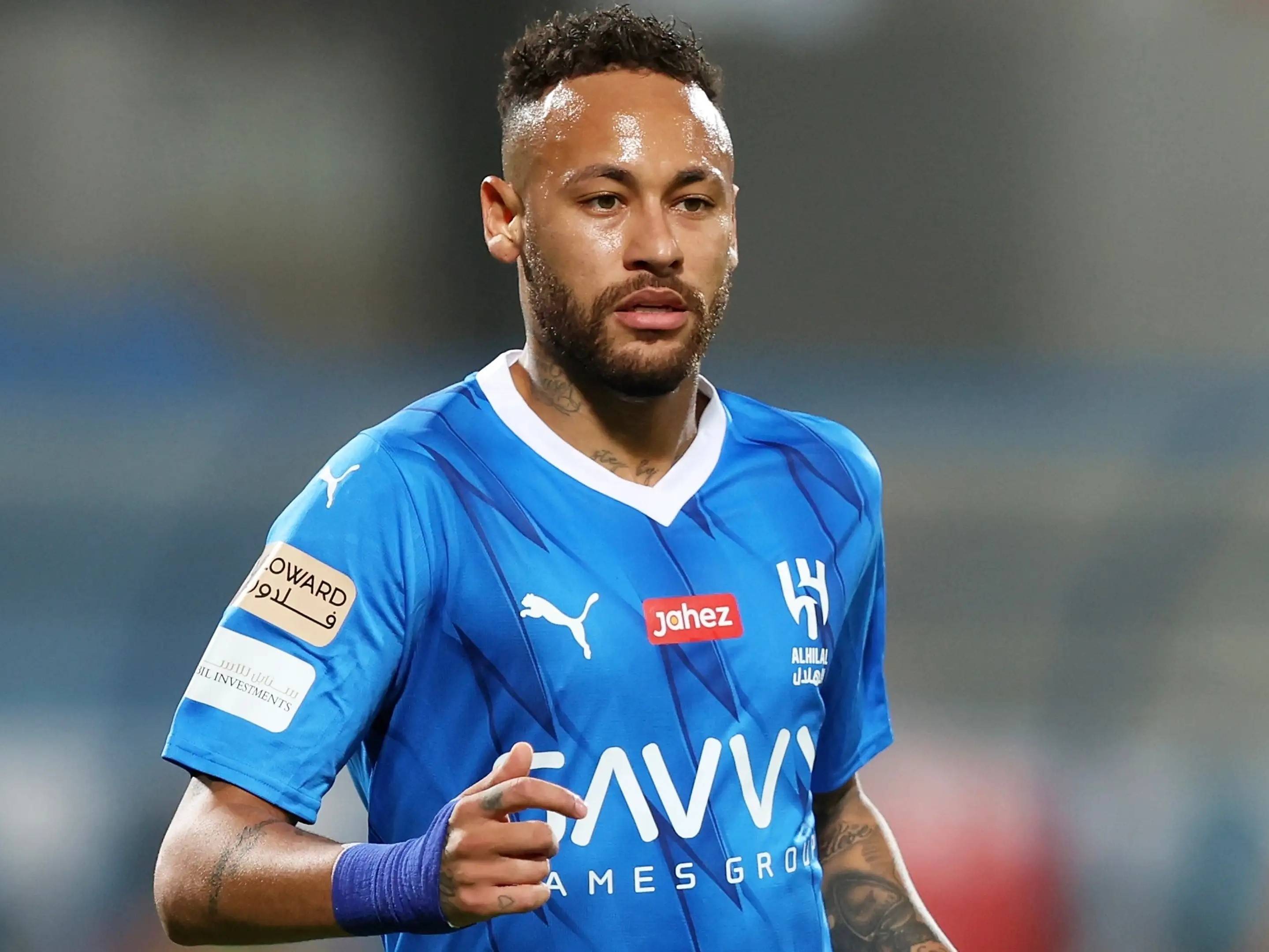 极速电竞-内马尔重返赛场，出色发挥首场状态出色，利物浦观众沸腾！赛场气氛高涨的简单介绍