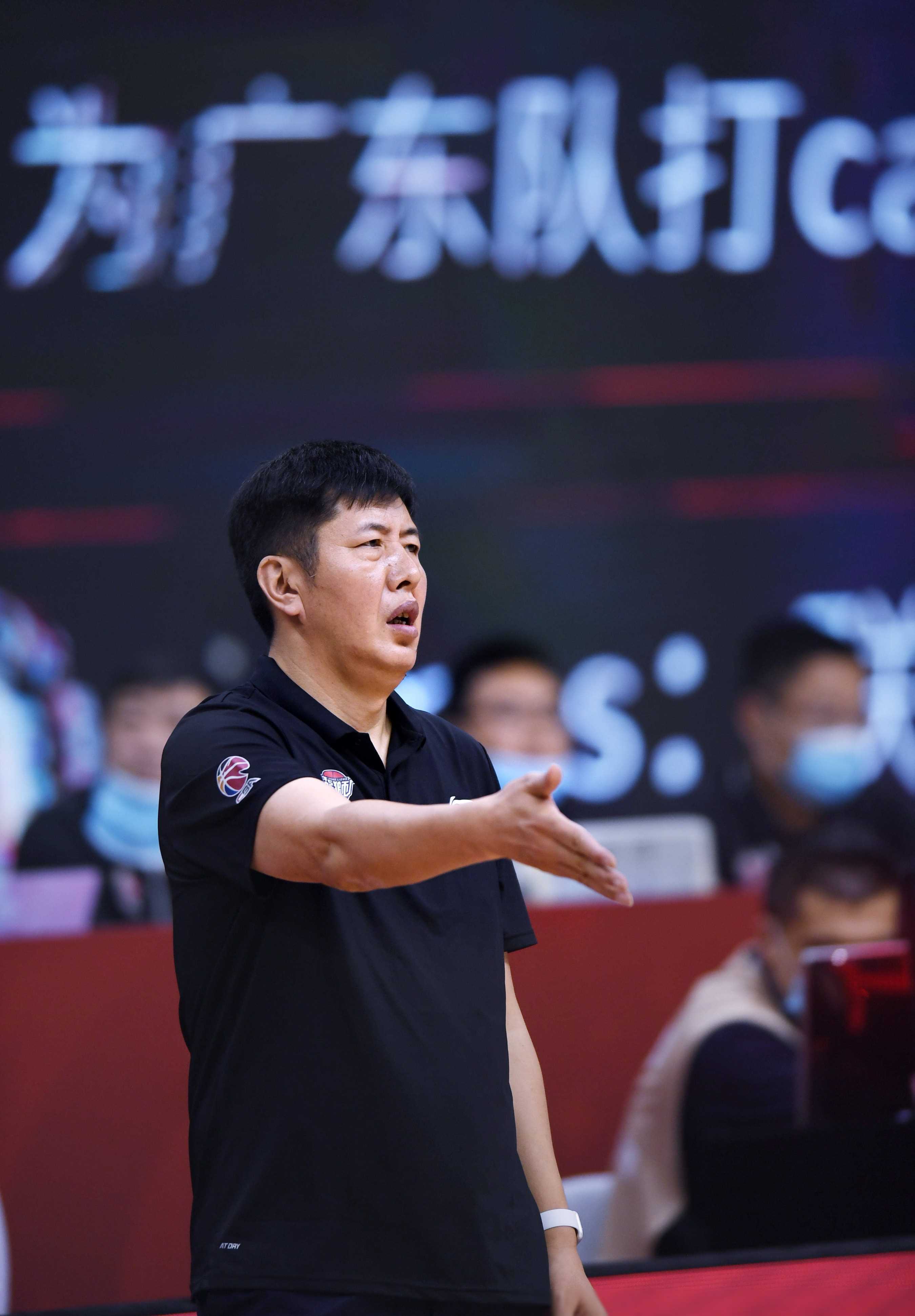 极速电竞-意甲倒计时,山东男篮国际比赛日刷新队史纪录,细节引发关注,管理层满意,年轻球员得到机会的简单介绍