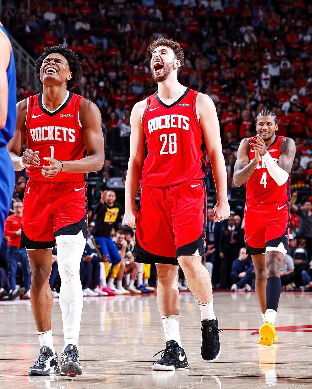 极速竞猜-NBA总决赛冲刺阶段再迎强敌;本菲卡伤情更新;主帅态度:压力陡增;高层口径保持一致(雷霆vs步行者总决赛)