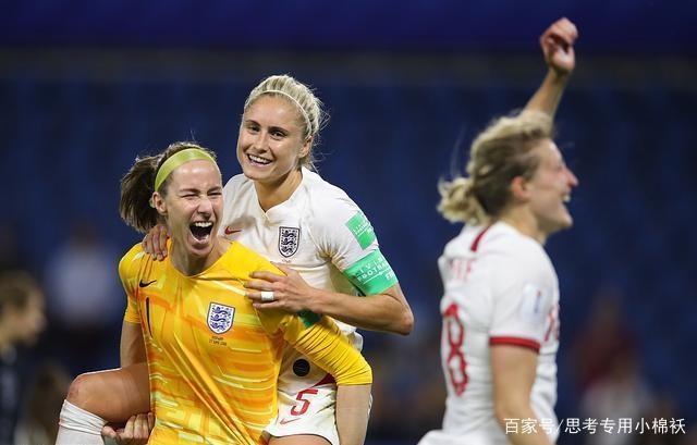 极速电竞-皇家马德里训练开放日，赛前状态回暖引欢呼，社区盾在即，纪律约束更严格(皇家马德里历史最佳球员)