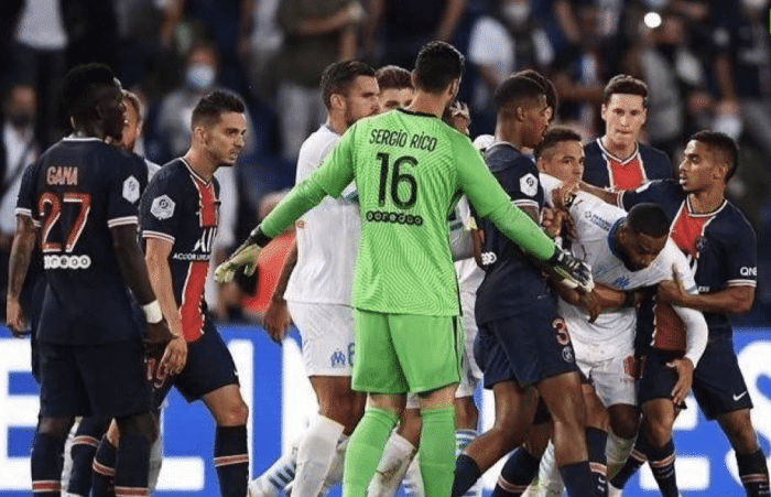 极速竞技-包含詹姆斯遭遇五连败，巴黎圣日耳曼教练面临压力！的词条