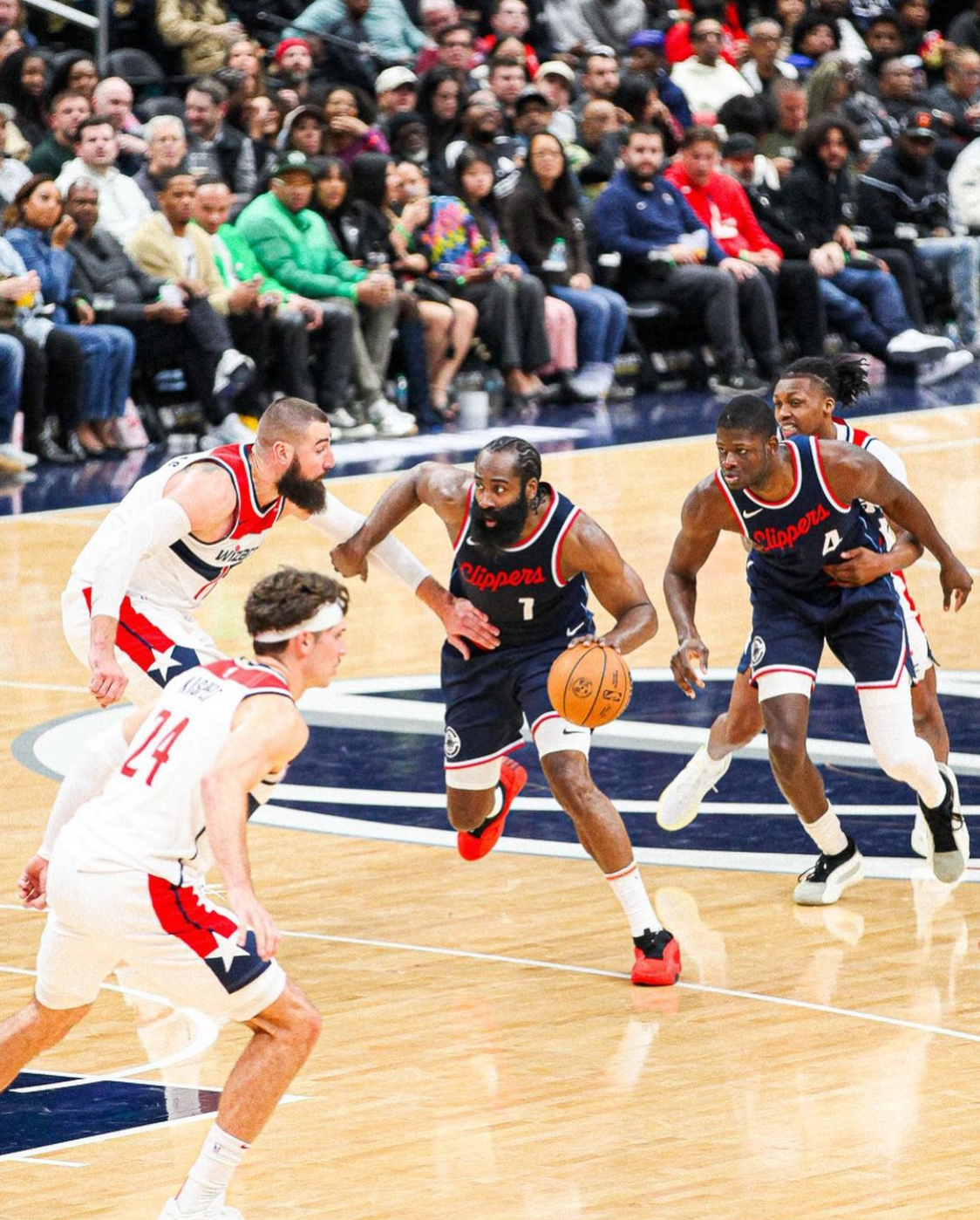 极速电竞-哈登关键节点势不可挡,瑞士队带队取胜!的简单介绍